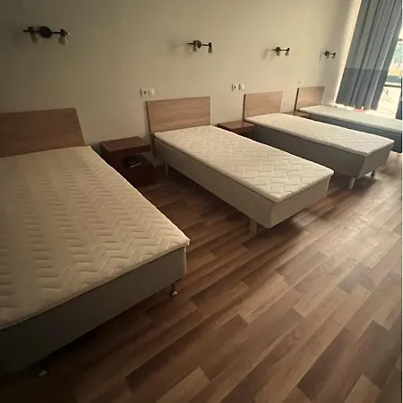 Apartment Thh *